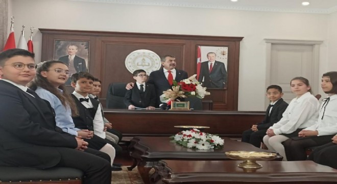 'Ülkenin çocukları ve öğretmenlerine güveniyoruz'