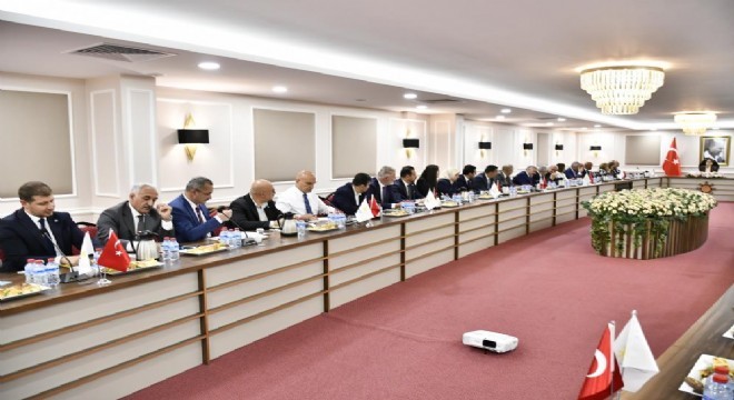 İYİ Parti'de Başkanlık Divanı belirlendi