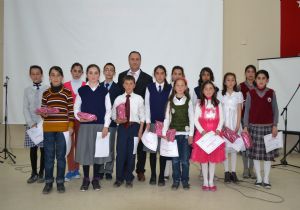 Peygamber sevgisinde yarıştılar