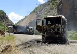 Terör örgütü 5 araç yaktı, 2 sürücüyü kaçırdı