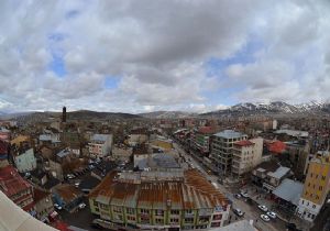 En kalabalık köy Binpınar