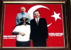 Bıyık Şampiyonu Kırbaç Erdoğan hayranı