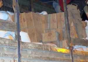 321 bin paket kaçak sigara ele geçirildi