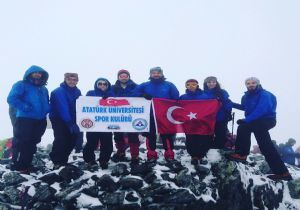 Şühedayı Zirvede andılar