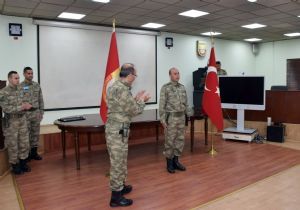 TSK'dan Kahraman Yüzbaşı'ya taltif