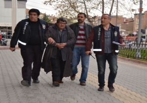 Otobüs yankesicisi yakalandı