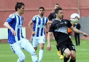 Altay Play Off'a havlu attı