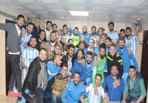 Erzurum'da mavi beyaz coşku