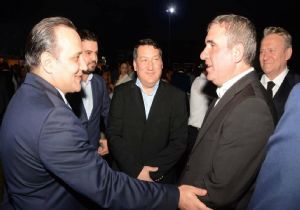 Gheorghe Hagi, Erzurumspor'u kutladı