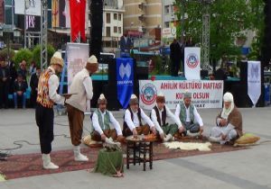 Şed kuşanıp Ahilik yemini ettiler