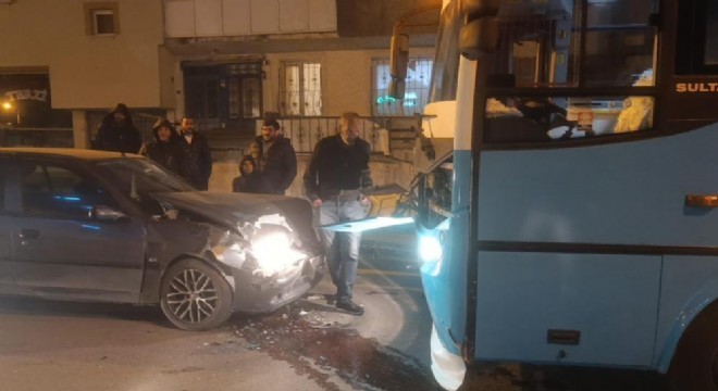 Abdurrahman Gazi'de trafik kazası: 1 yaralı