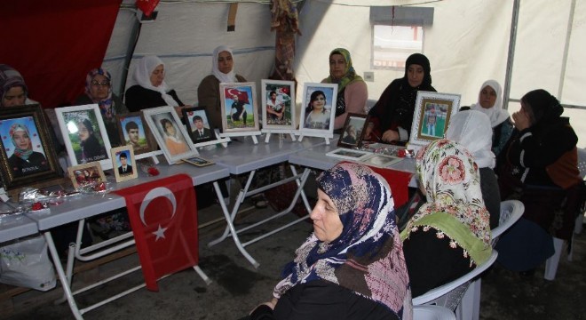 Ailelerin evlat nöbeti 181'inci gününde