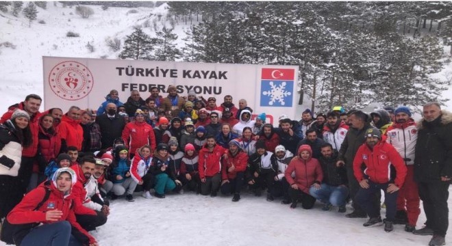 Anadolu Kupası'nı 8 madalyayla tamamladılar