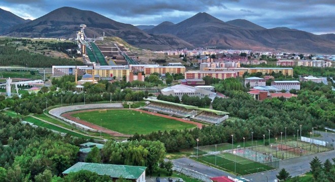Atatürk Üniversitesi Türkiye'de 8'inci sırada