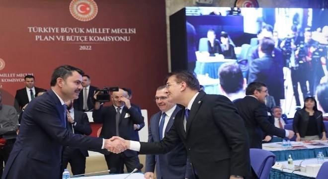 Aydemir şehircilikte Erzurum'u örnek gösterdi