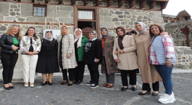 Azime Çiftçi: ‘Melek Öğretmen Erzurum'un gururu'