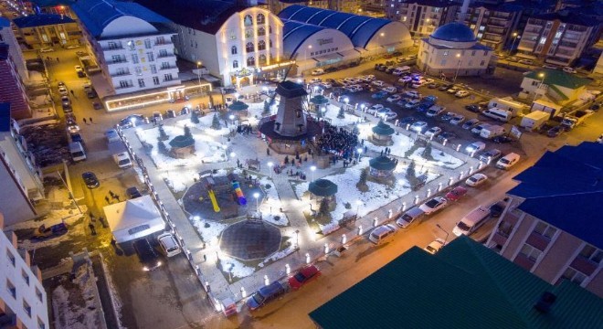 Aziziye'de Şühedaya eserle vefa