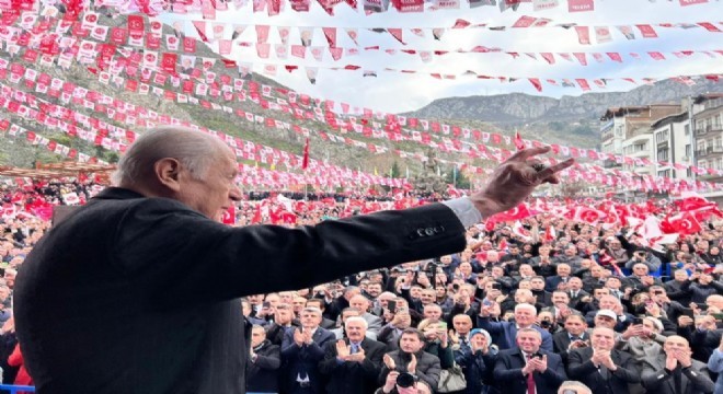 Bahçeli: 'Biriz, diriyiz, hep birlikte Türk milletiyiz'
