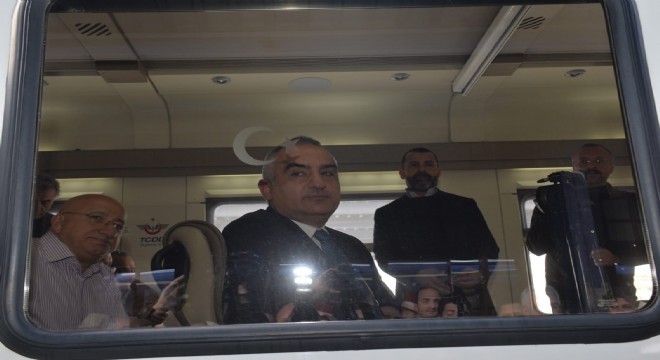 Bakan Ersoy'un Doğu Ekspresi yolculuğu