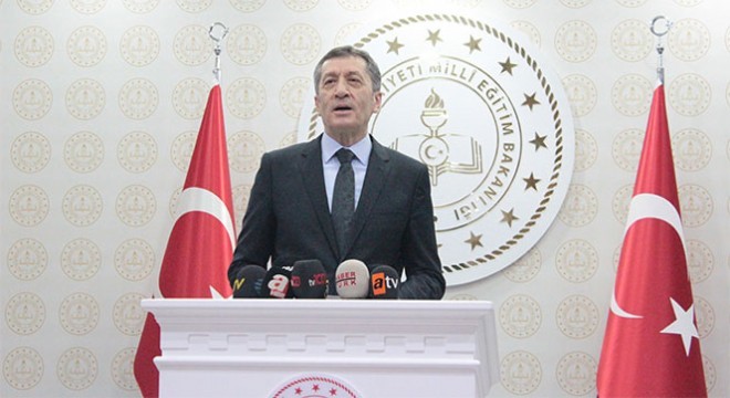 Bakan Selçuk'tan yaz tatili açıklaması