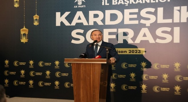 Bozdağ: 'Altılı masa milletin masası değildir'