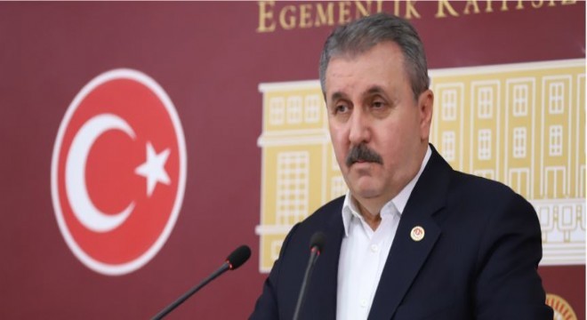 Destici: ‘Hepimiz sahadayız'