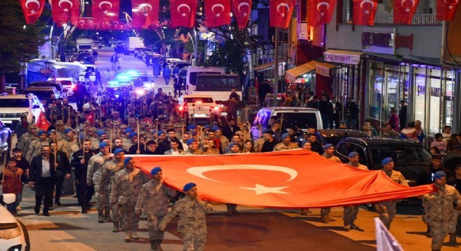 Doğu Anadolu'da Milli Coşku zirvede