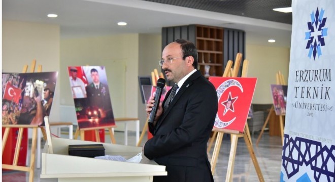 ETÜ'de 15 Temmuz sergisi açıldı