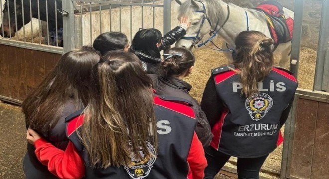 Emniyetten ‘Benim Hikâyem Değişebilir' projesi