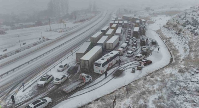 Erzincan'da eğitime kar tatili
