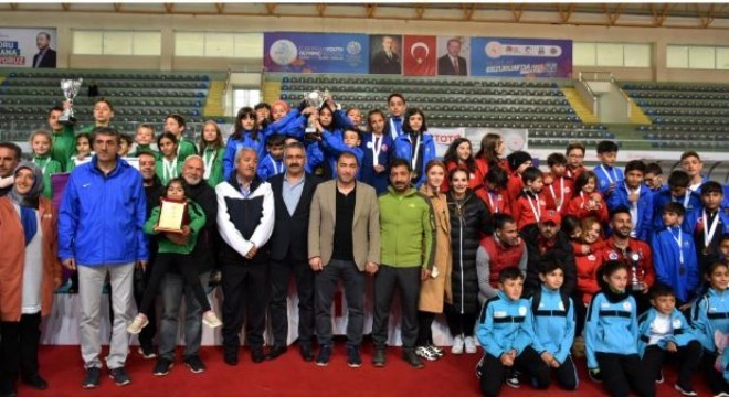 Erzurum Analig'in zirvesinde