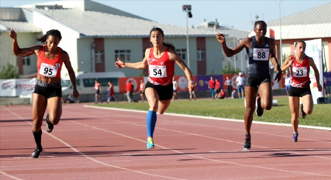 Erzurum'da 5. Uluslararası Sprint ve Bayrak Kupası