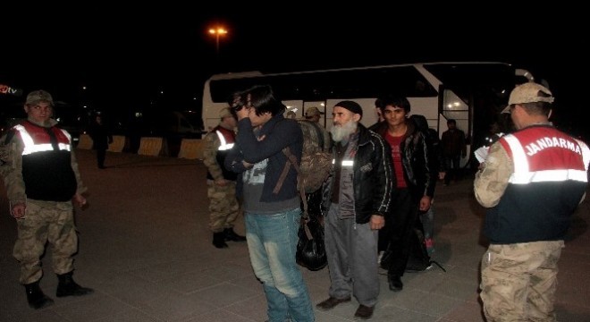 Erzurum'da kaçak göçmen operasyonu