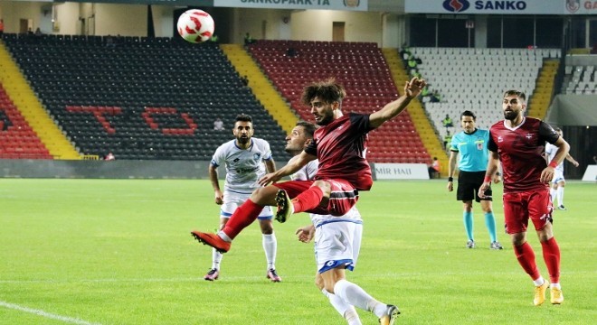 Erzurumspor 2. yarıda 15'inci sıraya indi