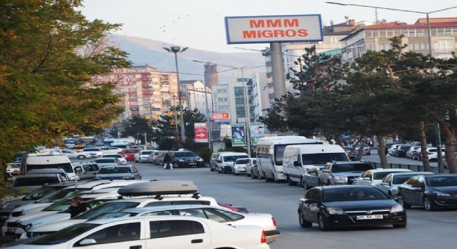 Erzurum'da 3 bin 49 araç devredildi
