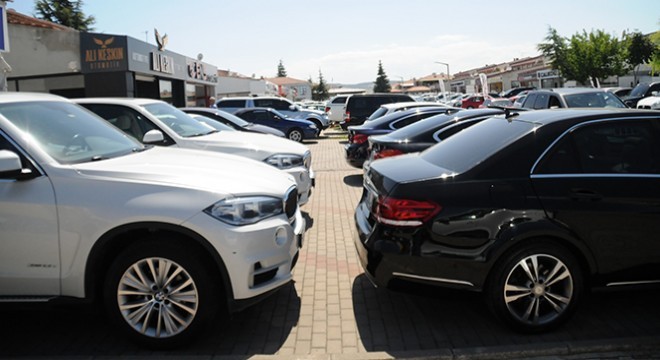 Erzurum'da 4 bin 228 araç devredildi