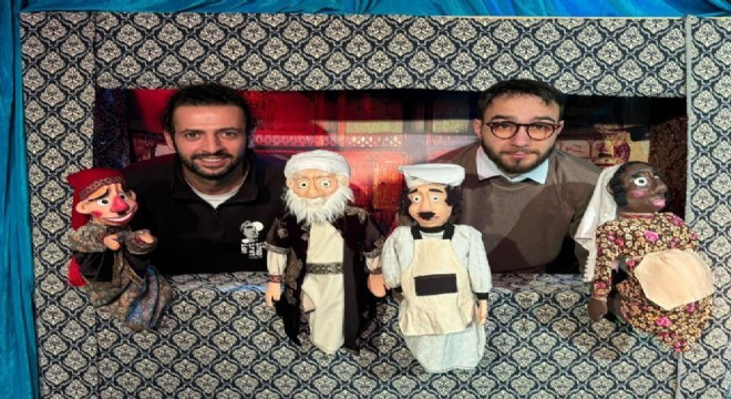 Erzurum'da Kukla Sanatını  yaşatıyor