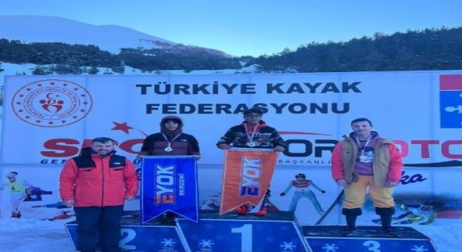 Erzurum'dan 10 madalyayla döndüler