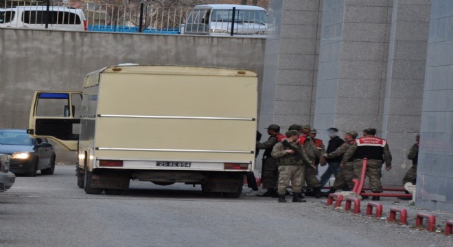FETÖ'den ihraç edilen hakim hakkında suç duyurusu