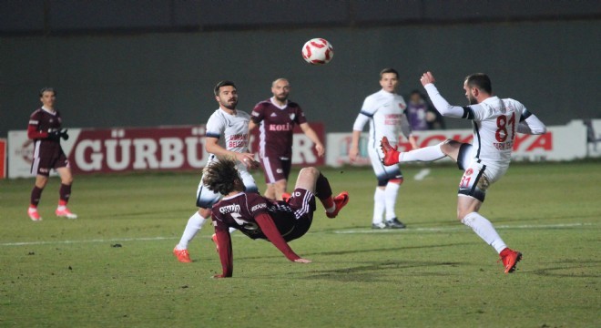 Gakkoşlar Ümraniyespor'a gol yağdırdı