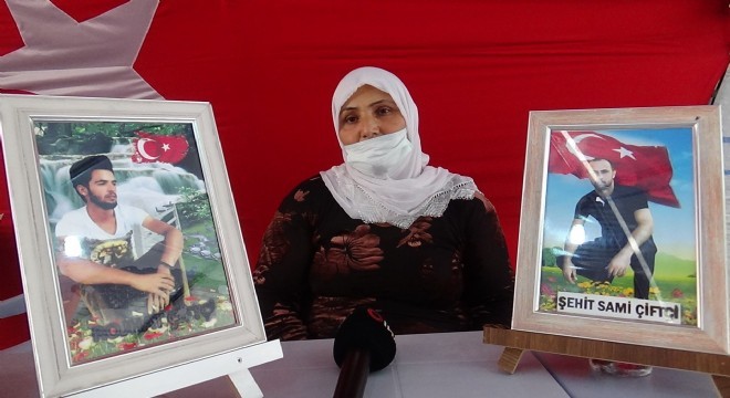 HDP önündeki ailelerin evlat nöbeti 298'inci gününde