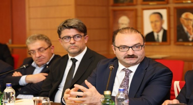 Hacımüftüoğlu'ndan Üniversite Hastaneleri değerlendirmesi