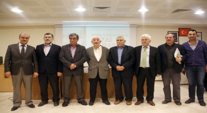 Karakoç'a panelli vefa