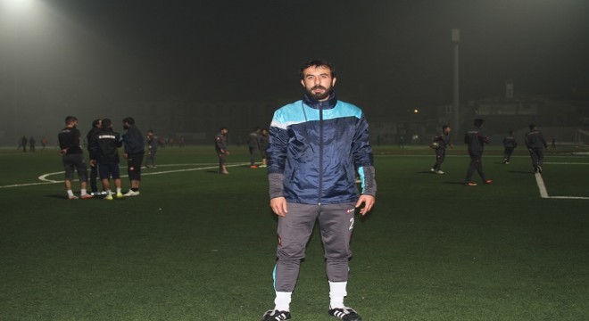 Karataş Erzurum'da futbolun geleceğini yorumladı