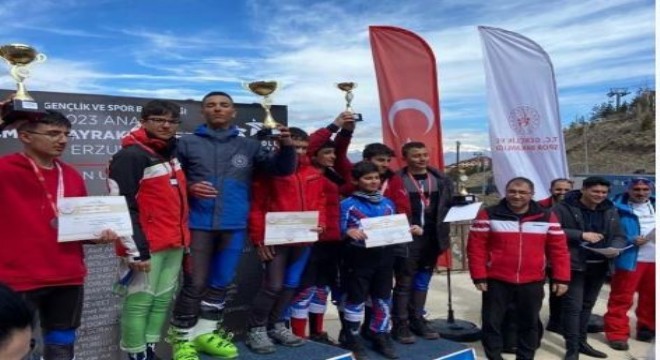 Kayak ANALİG'de şampiyon Kayseri oldu
