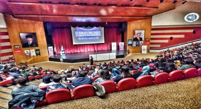 Kent Konseyi'nden Liderlik Zirvesi