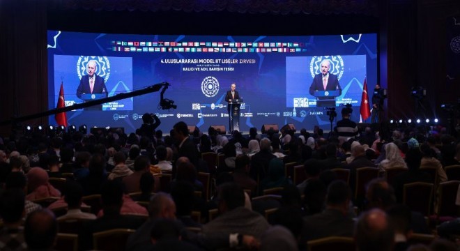Kurtulmuş: ‘Bütün dünyaya soruyoruz'