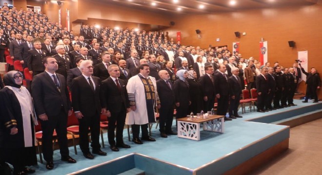 Kök göç konferansına seslendi