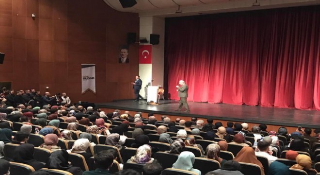 Nurullah Genç: ‘Biz insanı yaşatmak için yaşarız'