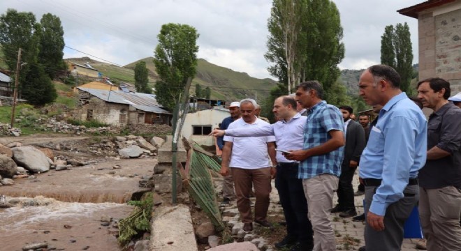 Oltu'da sel felaketinin yaraları sarılıyor